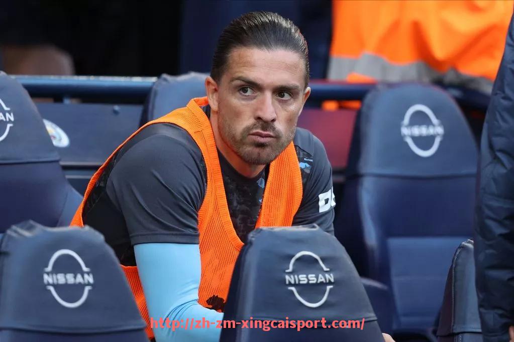 杏彩体育-梅西与意甲球队合作踢球的精彩瞬间盘点